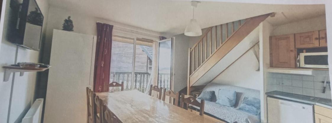 Appartement Dans Residence Bois De La Reine, Besse Et Saint Anastaise Buitenkant foto